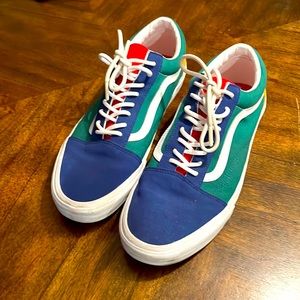 I’m selling these Vans! Worn a few times. (Size 12)